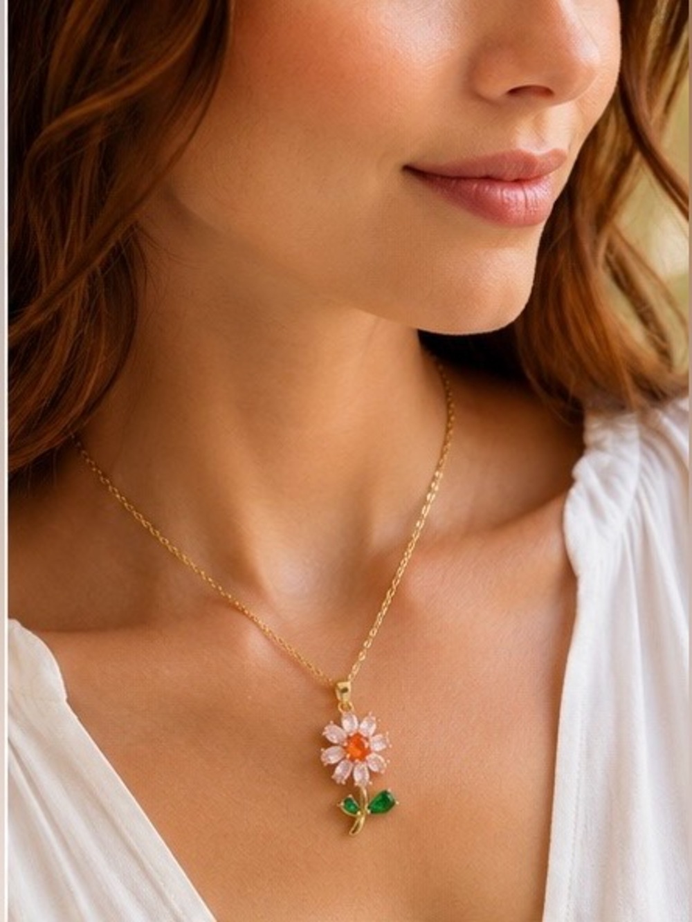 🌸 Cubic Zirconia Flower Pendant Necklace – Stainless Steel ✨🩷